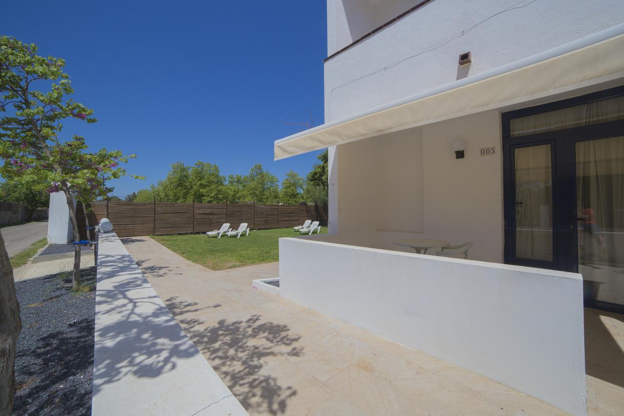 Casa Del Mar Hotel & Apartaments Roses Exterior photo